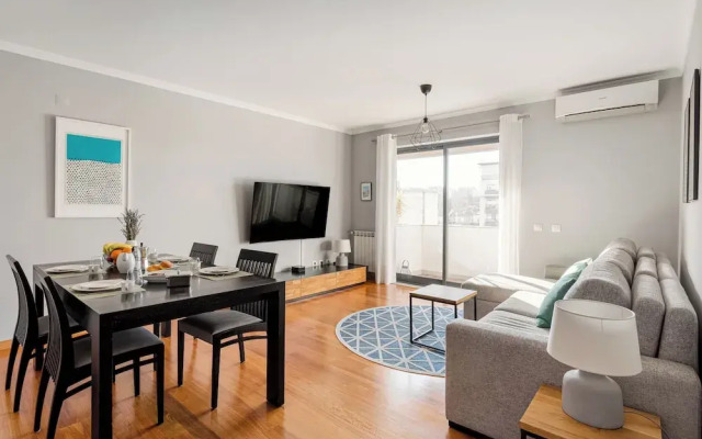 Elegant Flat in Benfica