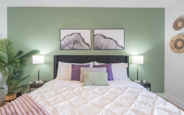 Golf View Oasis: Serenity + Tranquility + Walkability 244