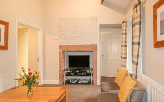 The Mews Apartment