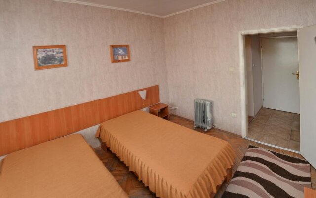 Family Hotel Varbitsa