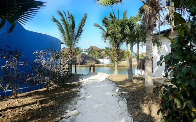 Waterlands Village