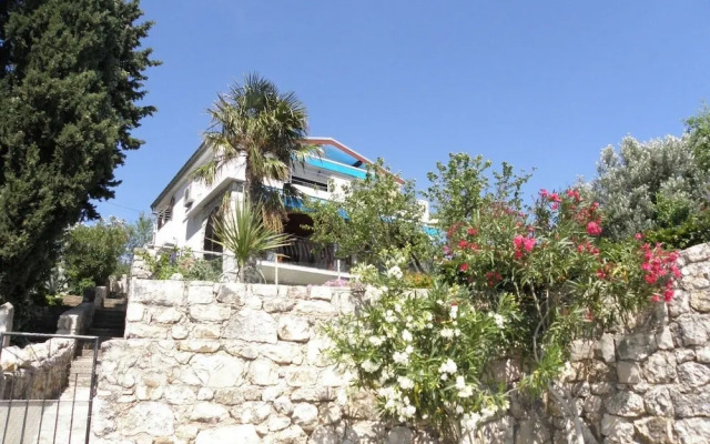 Vlatkica - 10 m From Beach - A2 Lea