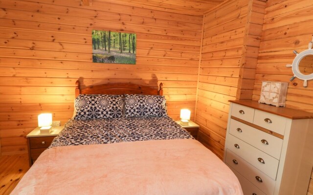 Sunset Lodge 6