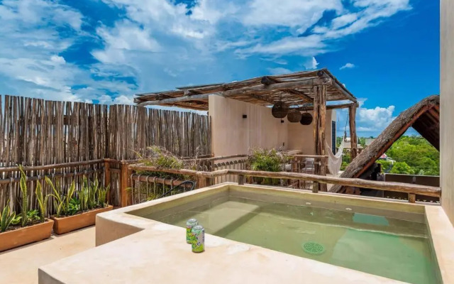 @villa.akbal- 2bd rooftop w/ open dinning room