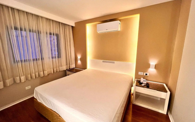 Slaviero Suites Curitiba Soho