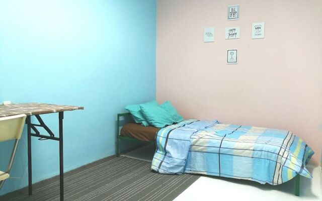 G Traveler Accommodation - Hostel