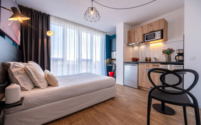 Nemea Appart Hotel Coliseum Amiens Centre