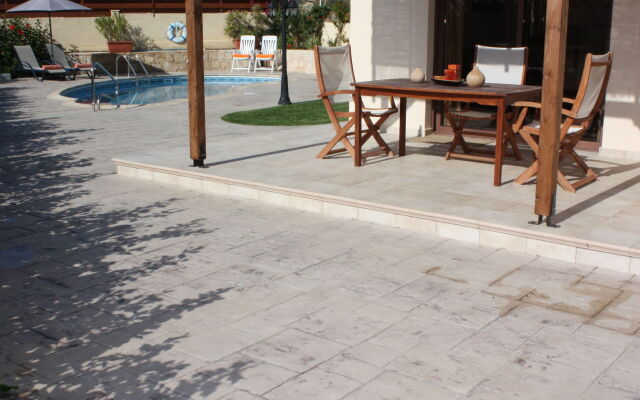 Vineland Bay Villas