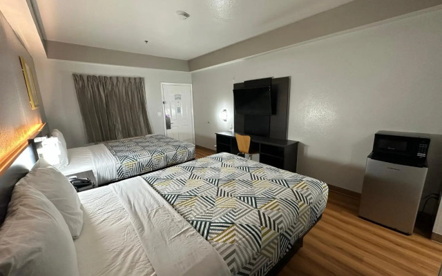 Motel 6 Alvarado, TX