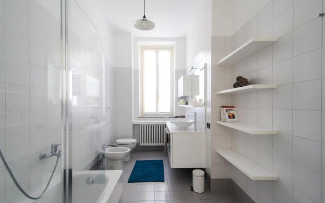 "La Dolce Vita" Lake Como - By House Of Travelers -