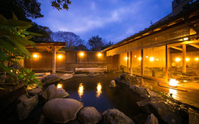Yakakutei
