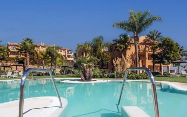 Charming 2 Bed Apartment in Quartiers Marbella