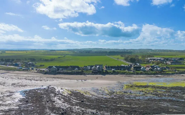 Captain's Cove - North East Escapes