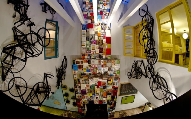 1212 Hostels