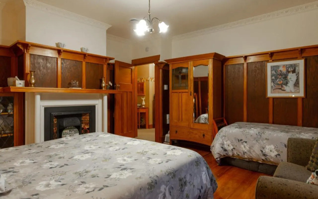 Olde Millhouse B&B & Cycle Hire