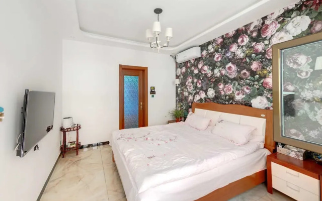 GuBei Water Town Revolution Hotel