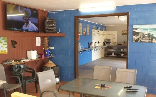 Bushchooks Travellers Village