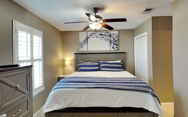 Grand Caribbean #309 West