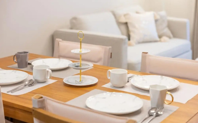 Ten-Cha House - Self-Check In Only