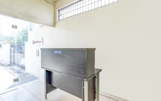 OYO 91361 Benlin D'kost Syariah