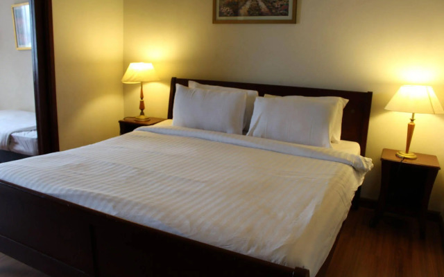 Galaxy Service Suites at Times Square