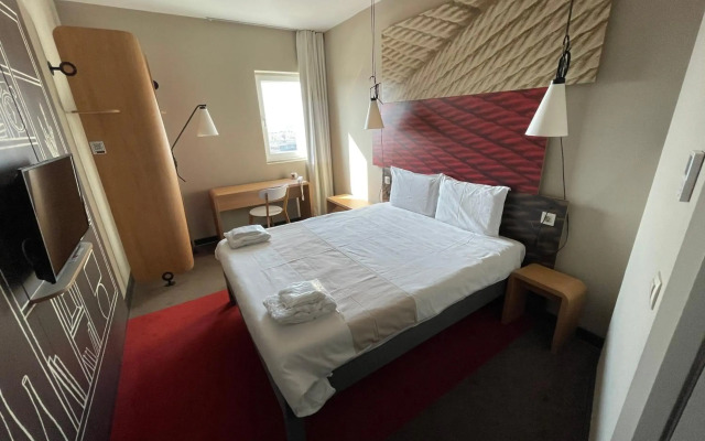 Ibis Sofia Airport