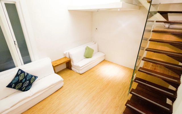 SSS Life Hotel