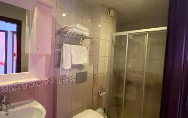 Lavinia Apart Hotel