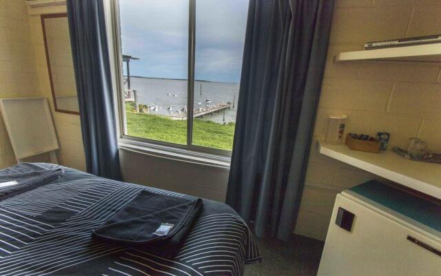 Meningie's Waterfront Motel