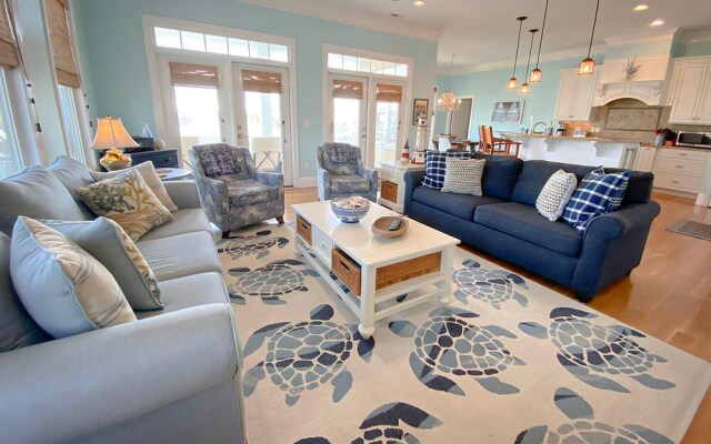 Heron's Nest by Sea Scape Properties