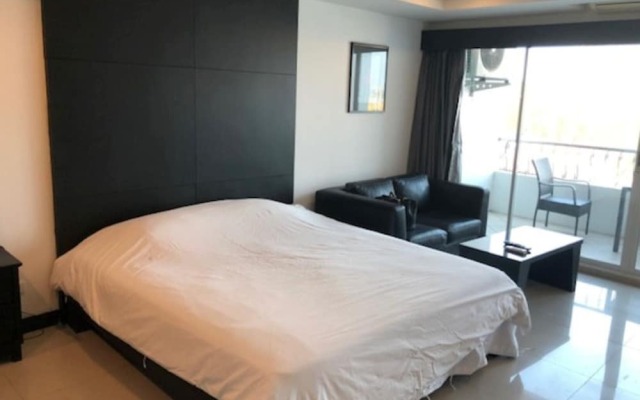 Platinum Suites Floor 6 Room 63