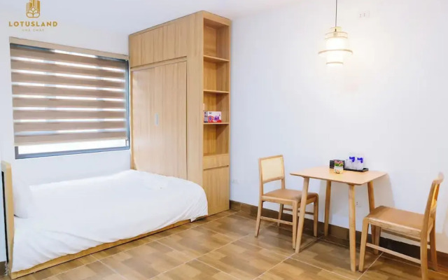 Lotus Land Apartment