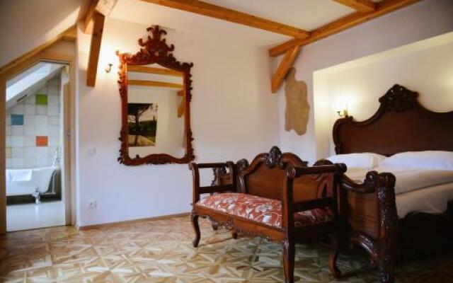 Savoia Castle