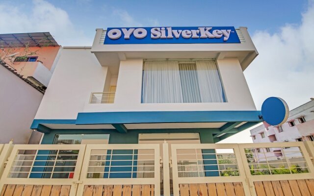 SilverKey Executive Stays 20028 MIOT Hospital