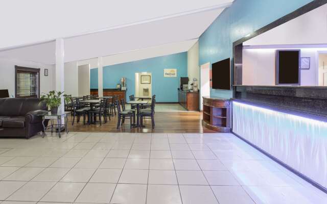 Days Inn by Wyndham Virginia Beach Town Center