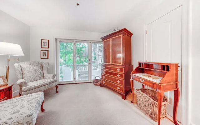 Experience Chautauqua! Newly Renovated Studio