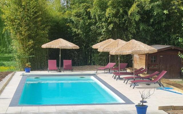 Gîte Saint-Julien-de-Lampon, 2 pièces, 2 personnes - FR-1-616-36