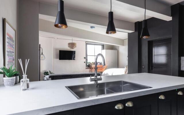 Eden Apartment