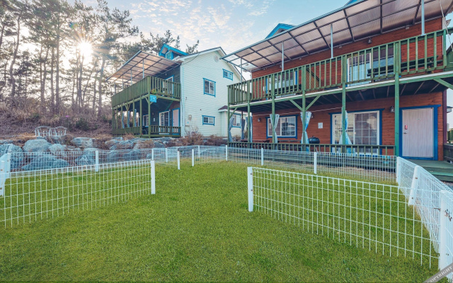 Taean Oceanhill Resort Pension
