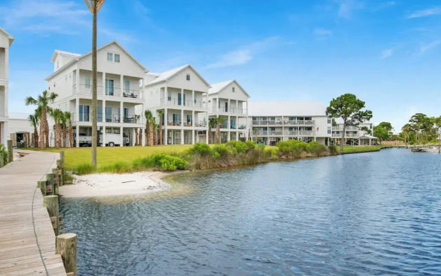 The Osprey #8 by Southern Vacation Rentals