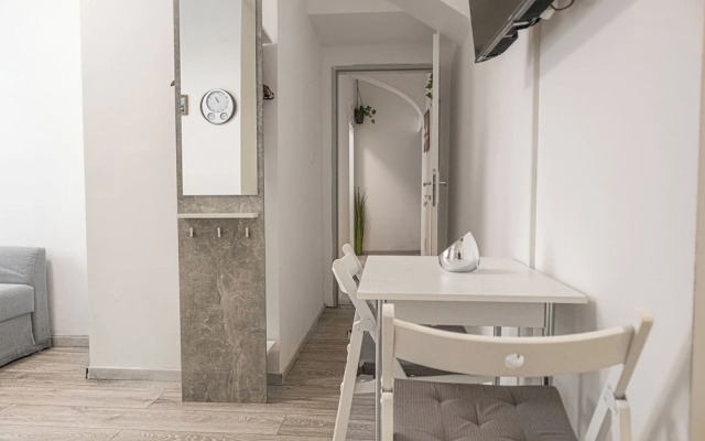 Affordable 3BR Apt near Hauptbahnhof