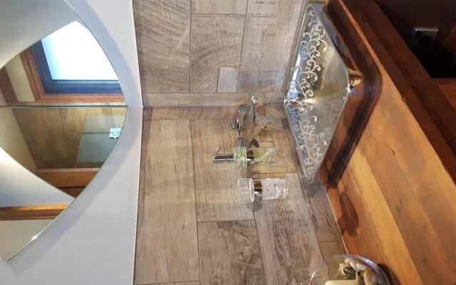 BRUNTWOODLODGE - Adults Only