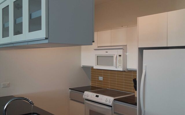 Deep Cleaned 1Br Apartment | Downtown Location