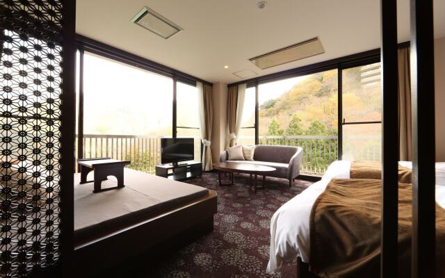 Hakone Nanase