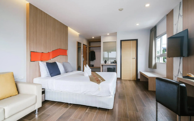 Season Place Hotel