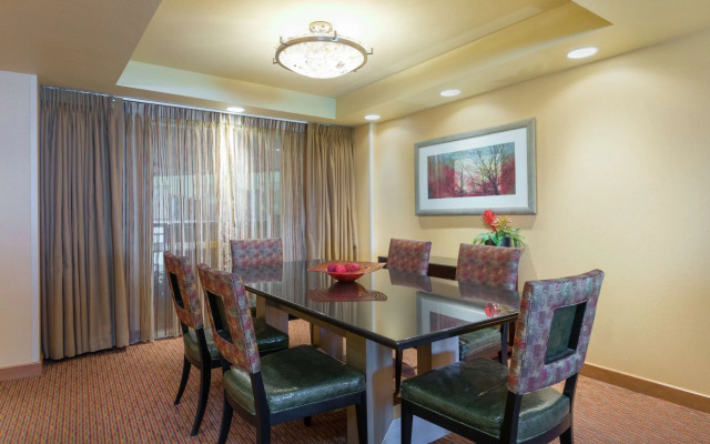 Embassy Suites by Hilton Loveland Conference Center