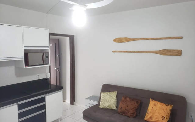 Apto 1 quarto, Centro de Bombinhas, 130 metros da praia.