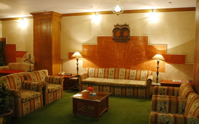 Hotel Vishnupriya