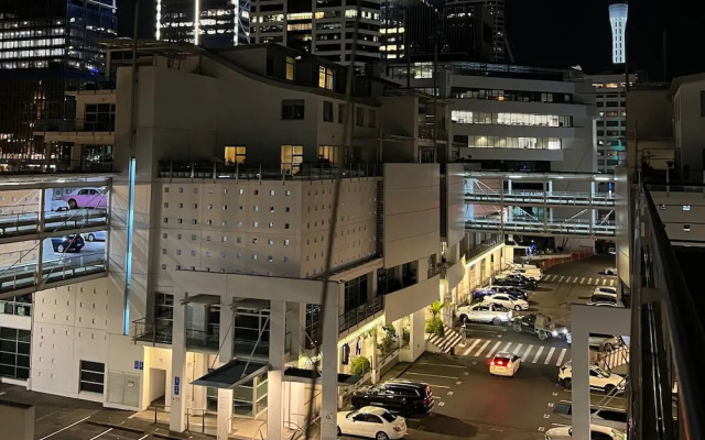 Waterfront Seaview Hotel Apartments