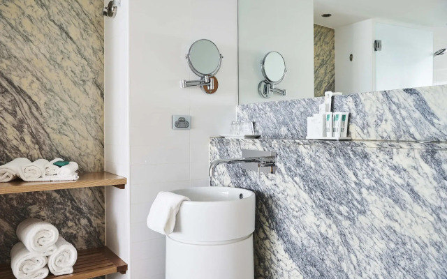 The Ville Resort - Casino